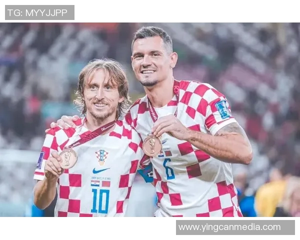 苏联时期足球明星的辉煌历程与传奇故事探秘 苏联时期足球明星的辉煌历程与传奇故事探秘