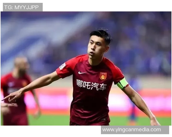 西安篮球队在精英赛中以76分稳居积分榜首位展现强大实力 西安篮球队在精英赛中以76分稳居积分榜首位展现强大实力